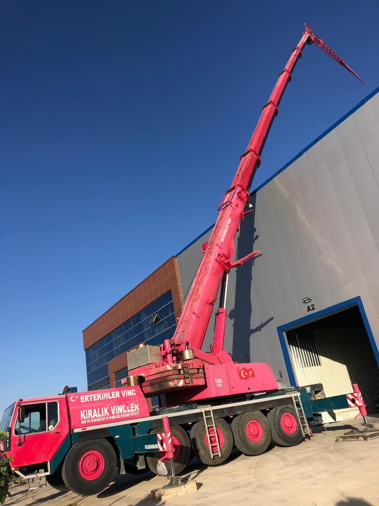 vinç, taşımacılık, mobil vinç, Hiab, kamyonüstü vinç, manlift, forklift, nakliye, sepetli platform, çekici, yük kaldırma, taşıma, taşıma hizmetleri, güvenli taşımacılık, profesyonel vinç hizmetleri, iş makinaları, kaldırma ekipmanları, taşıma araçları, ağır yükler, vinç kiralama, yüksek yerlere erişim, lojistik çözümleri, taşıma ekipmanları, taşıma operasyonları, yük taşıma, taşıma şirketi, kargo taşımacılığı, taşımacılık hizmetleri, vinç operatörü, taşıma lojistiği, kaldırma işleri, vinç hizmetleri, endüstriyel taşımacılık, vinç operasyonları, taşıma firması, taşıma ve lojistik, ağır yük taşıma, vinç ve taşımacılık, yük taşıma ekipmanları, kaldırma ve taşıma, taşıma ve nakliye, vinç ve iş makinaları, vinç kiralama hizmetleri, ağır yük taşıma, vinç operatörü kiralama, kaldırma ve taşıma ekipmanları, vinç kiralama fiyatları, vinç kiralama şirketleri